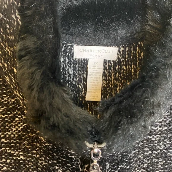 Charter Club Black and White Textured Vest - Picture 4 of 6